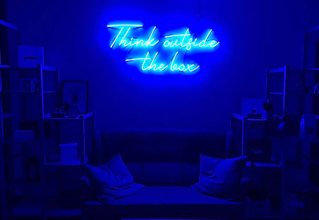 44441986_323125291604910_849909477955914